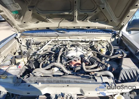 2002 Nissan Frontier Xe-V6 from USA, damaged, VIN 1N6ED27T22C359595